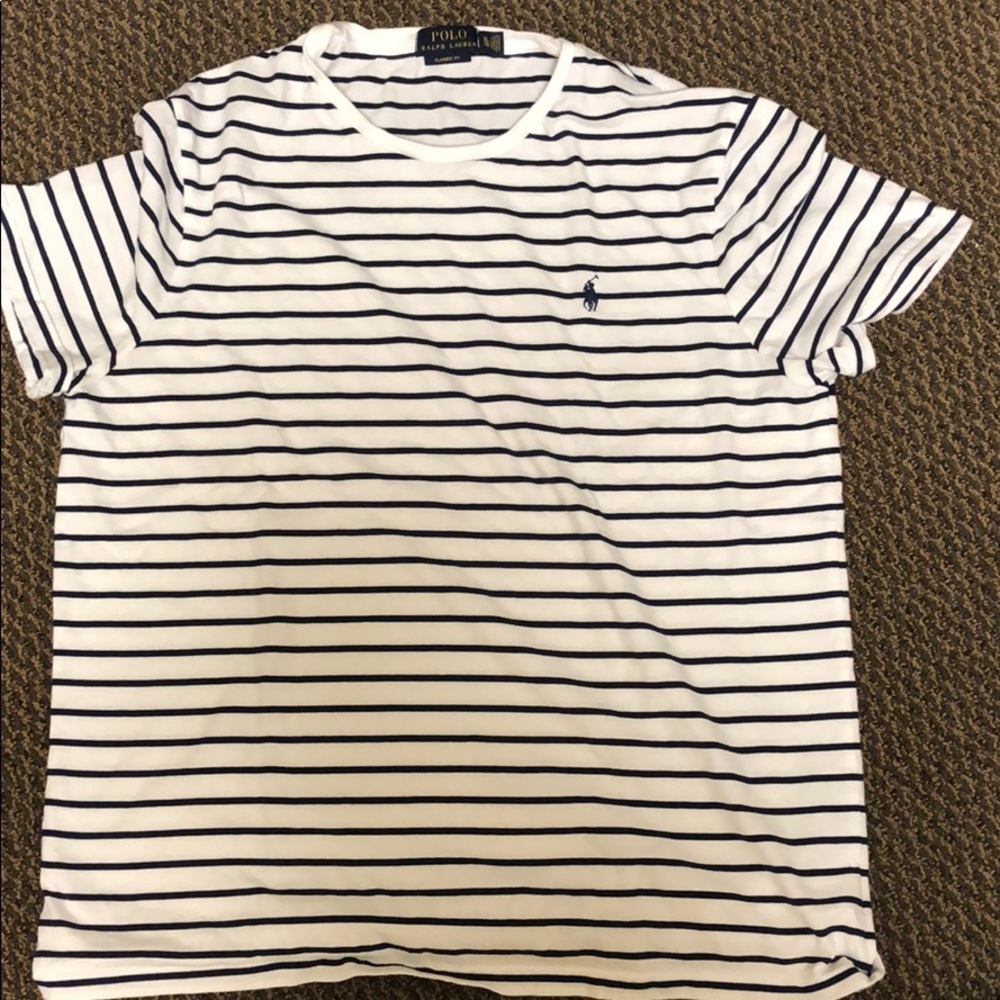 Polo t shirt